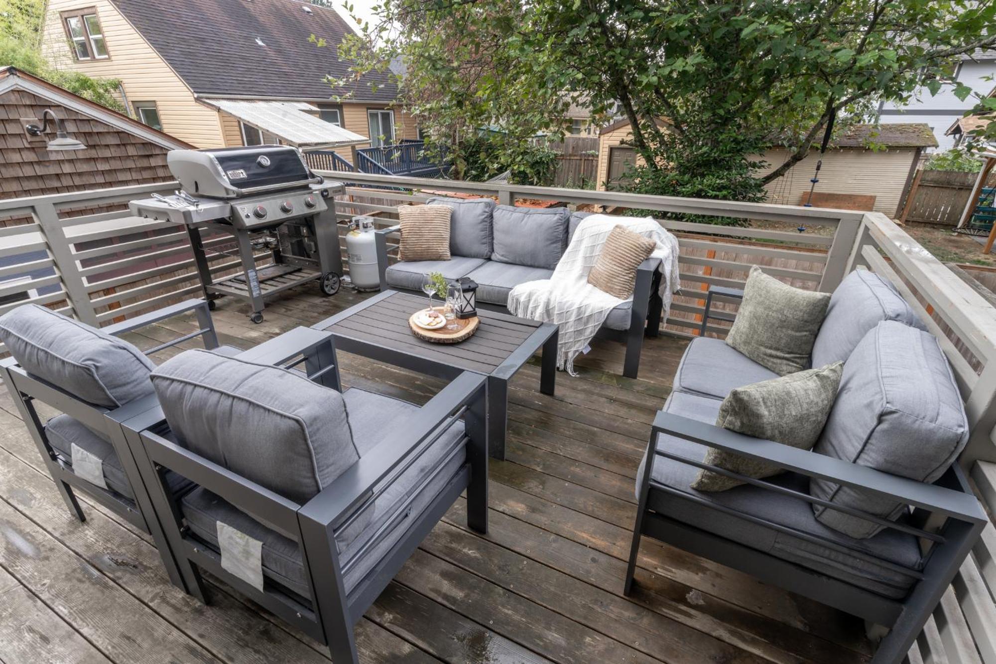 Comfy Family Home, Walkable Neighborhood + Patio! Portland Dış mekan fotoğraf