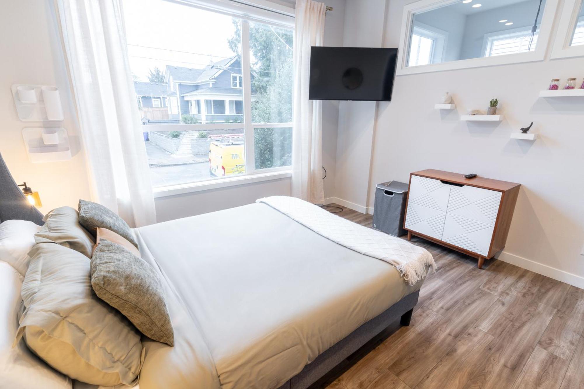 Comfy Family Home, Walkable Neighborhood + Patio! Portland Dış mekan fotoğraf